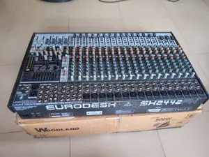 Behringer Mixer