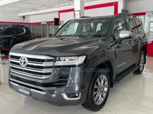 New Toyota Land Cruiser 2026 Gray
