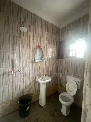 2bdrm Block of Flats in Baruwa for rent