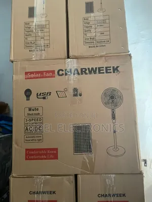 Charweek 16" Solar Rechargeable Standing Fan