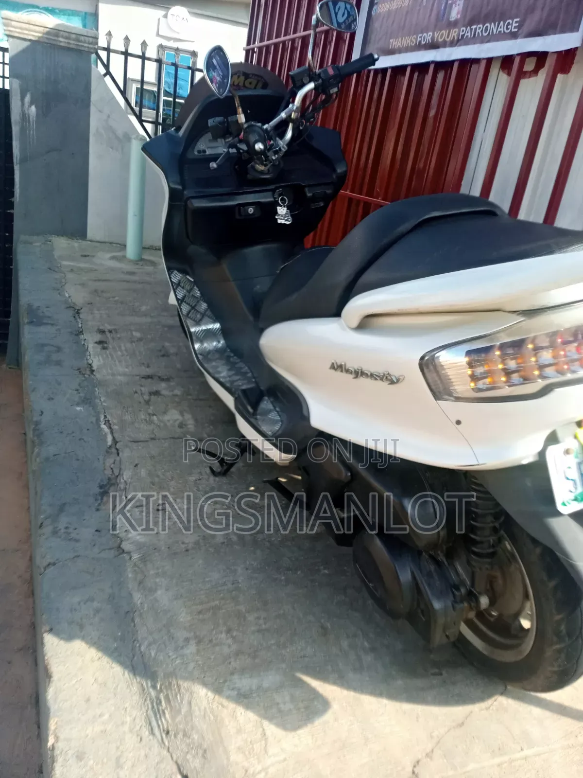 Yamaha Majesty 2018 White
