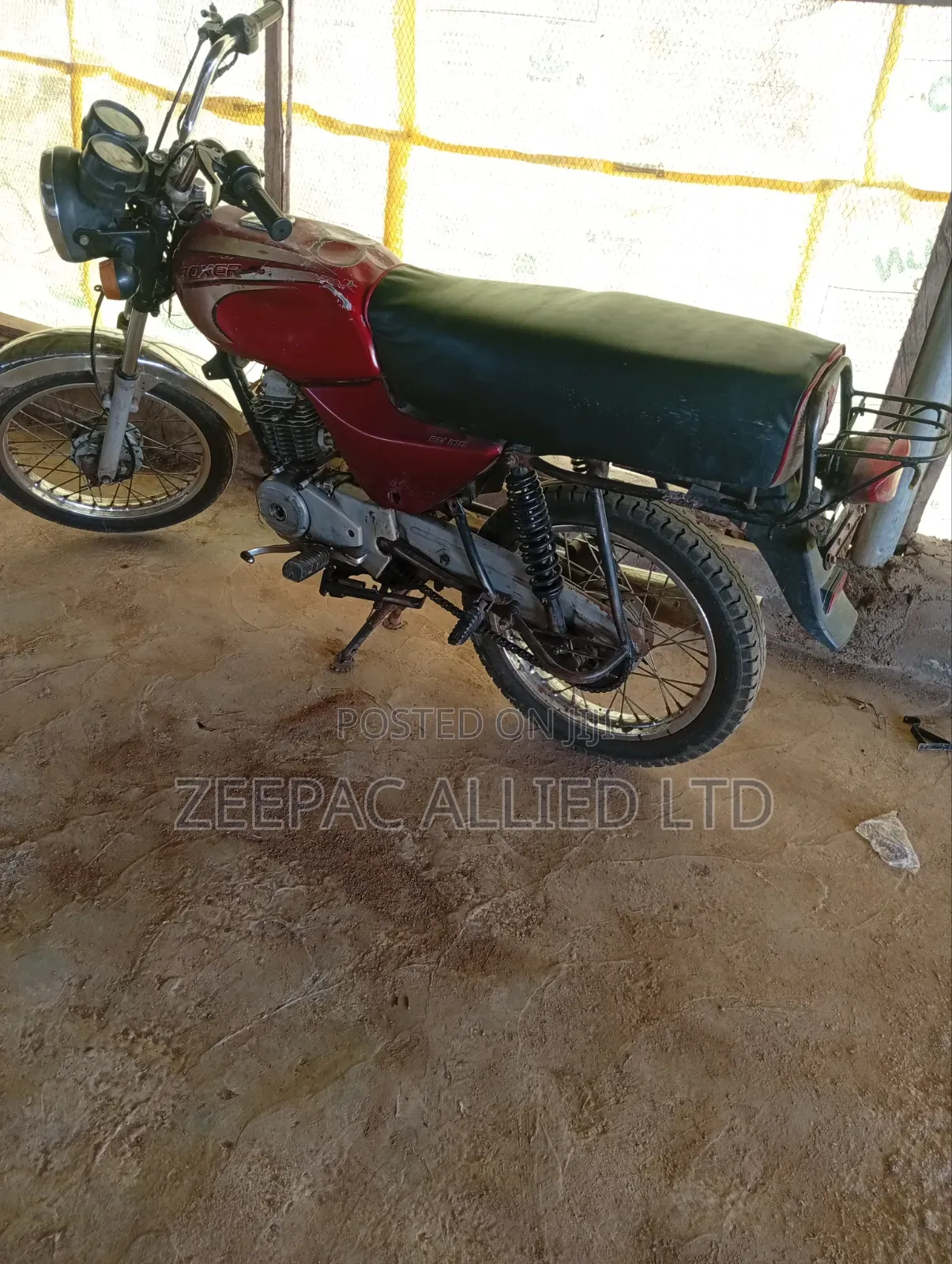 Bajaj Boxer 2020 Red
