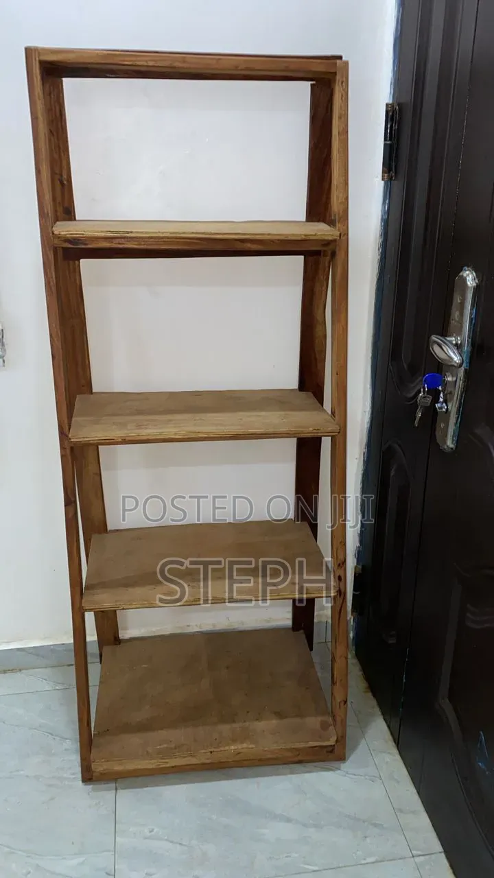 4 Step Asymmetrical Shelf