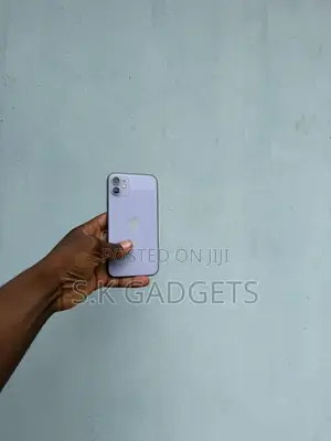 Apple iPhone 11 64 GB Purple