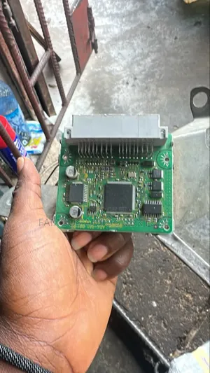 Gearbox Control Nissan Tiida 2008