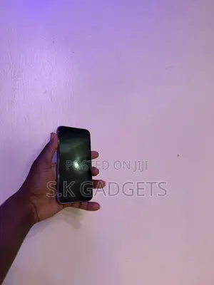 Apple iPhone 11 64 GB Purple