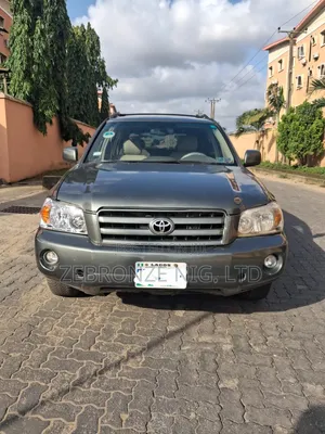 Toyota Highlander 2005 Green