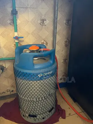 12.5kg Gas Cylinder + Glass Table Top Double-faced Cooker
