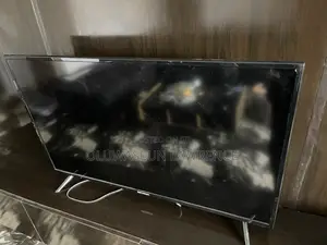 Skyrun 43 Inches Tv