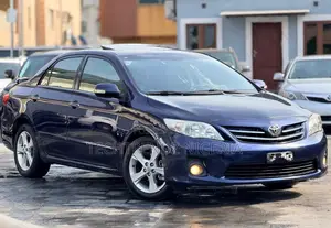 Toyota Corolla 2012 Blue