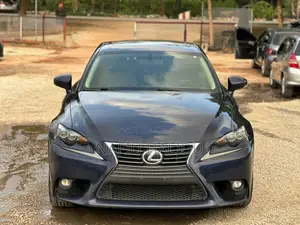 Lexus IS 2015 Blue