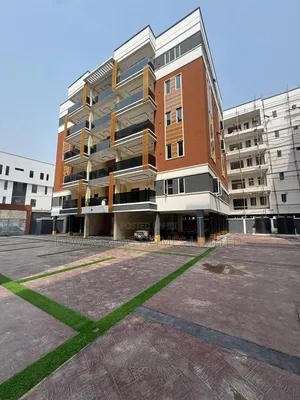 2bdrm Apartment in Lekki Phase 1 for sale