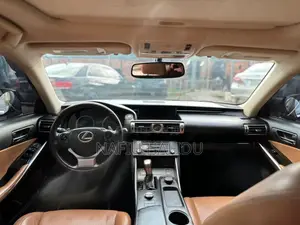 Lexus IS 2015 Blue