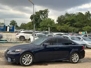 Lexus IS 2015 Blue