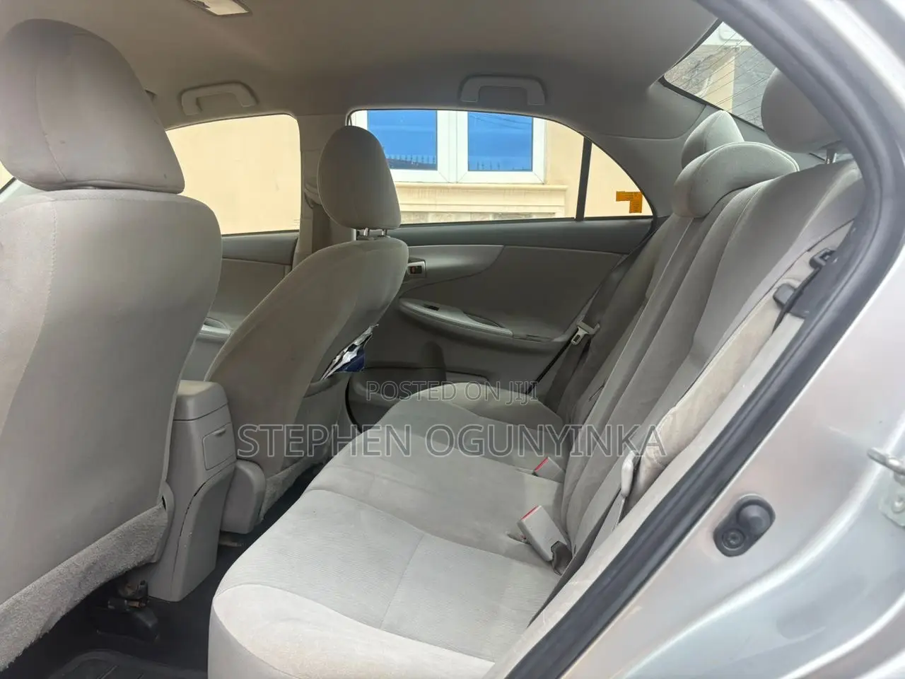 Toyota Corolla 2012 Gray