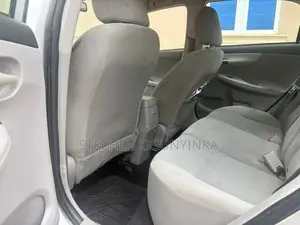 Toyota Corolla 2012 Gray