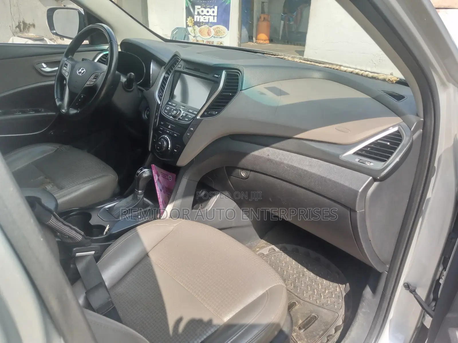 Hyundai Santa Fe 2014 Silver