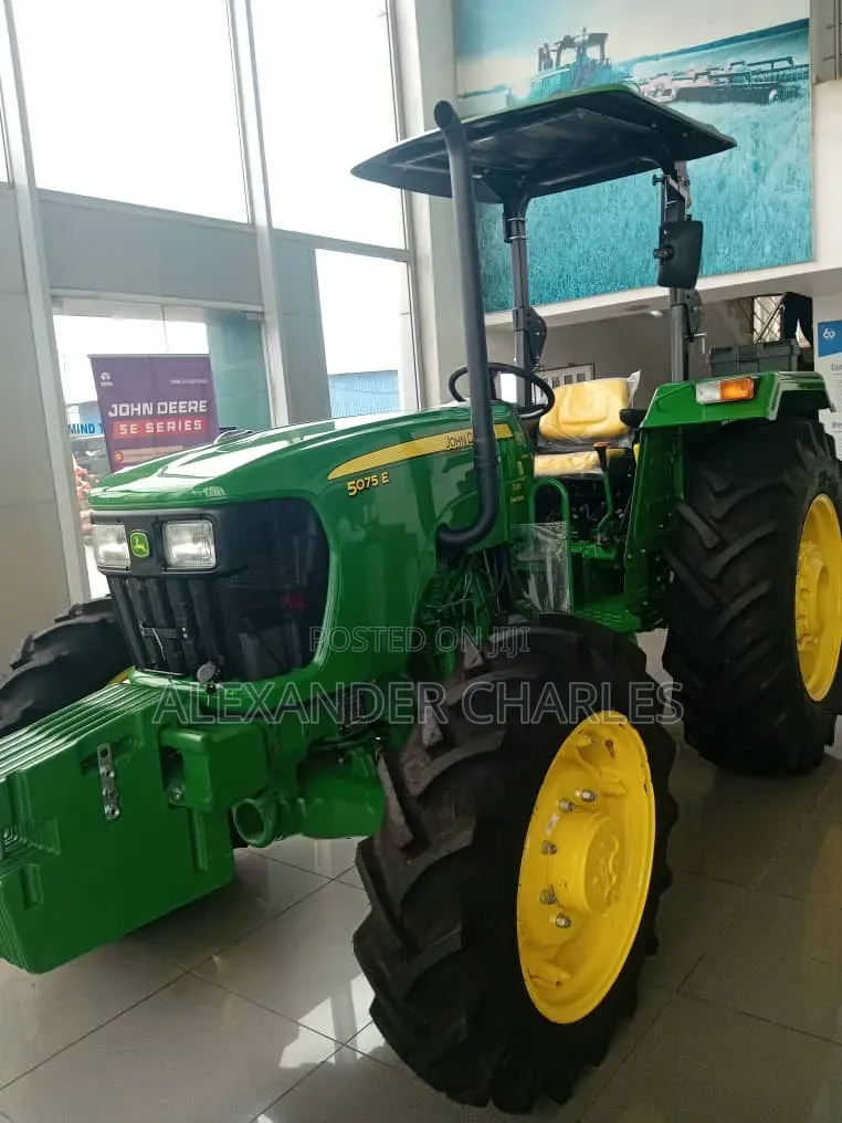 Tractor John Deere 65 Hp and 75 Hp
