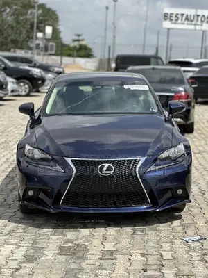 Lexus IS 250 4WD 2014 Blue