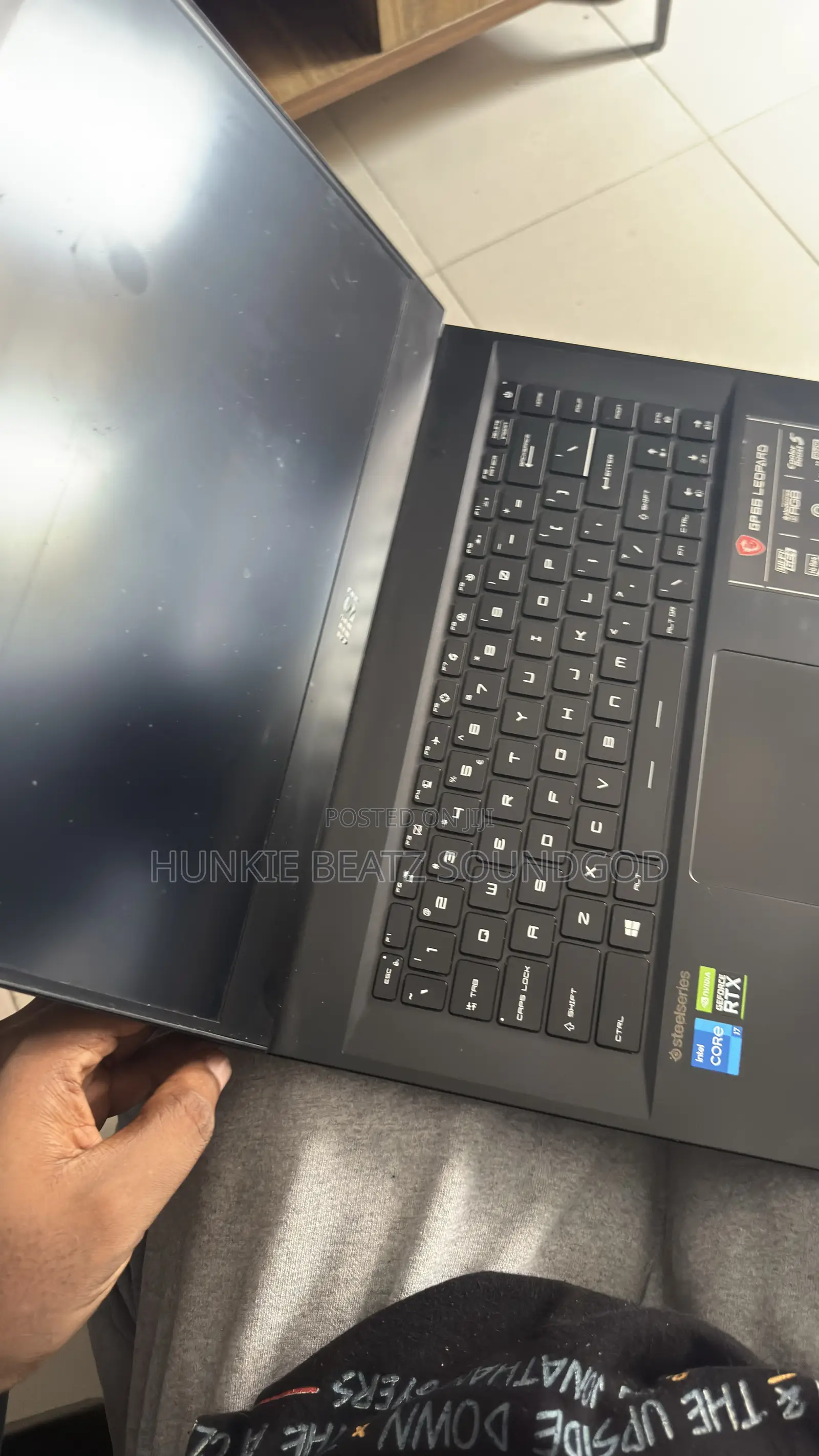 Laptop MSI GP66 LEOPARD 10UG 16GB Intel Core i7 SSD 512GB