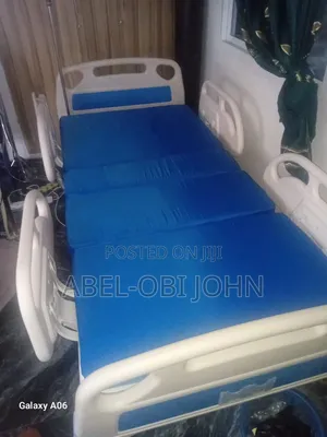 5 Crank Medical Bed