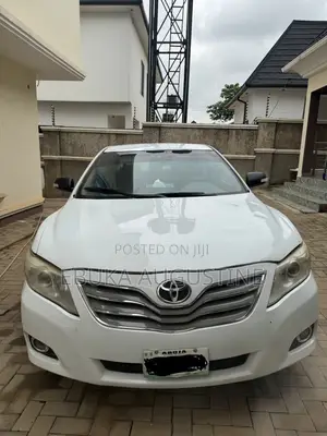 Toyota Camry 2010 White