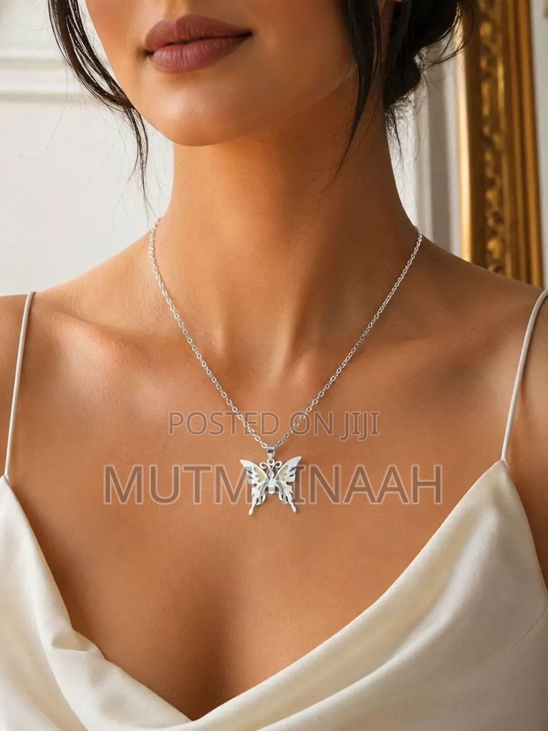 Silver Flutter Necklace