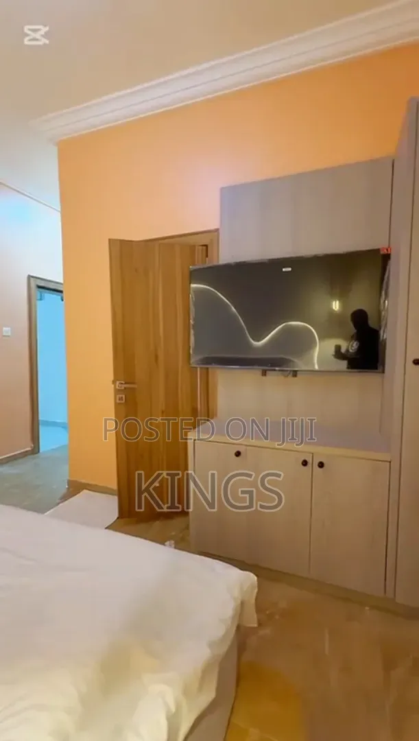 3 Bedroom Serviced Apartment