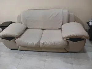 2 Seater Sofa Chair (2nos)