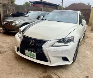 Lexus IS 250 4WD 2015 White