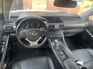 Lexus IS 250 4WD 2015 White