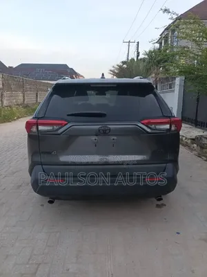 Toyota RAV4 2021 Gray