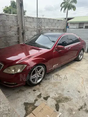Mercedes-Benz S-Class 2009 Red