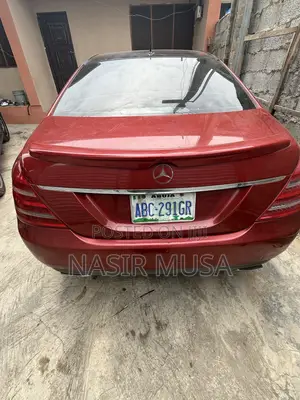 Mercedes-Benz S-Class 2009 Red