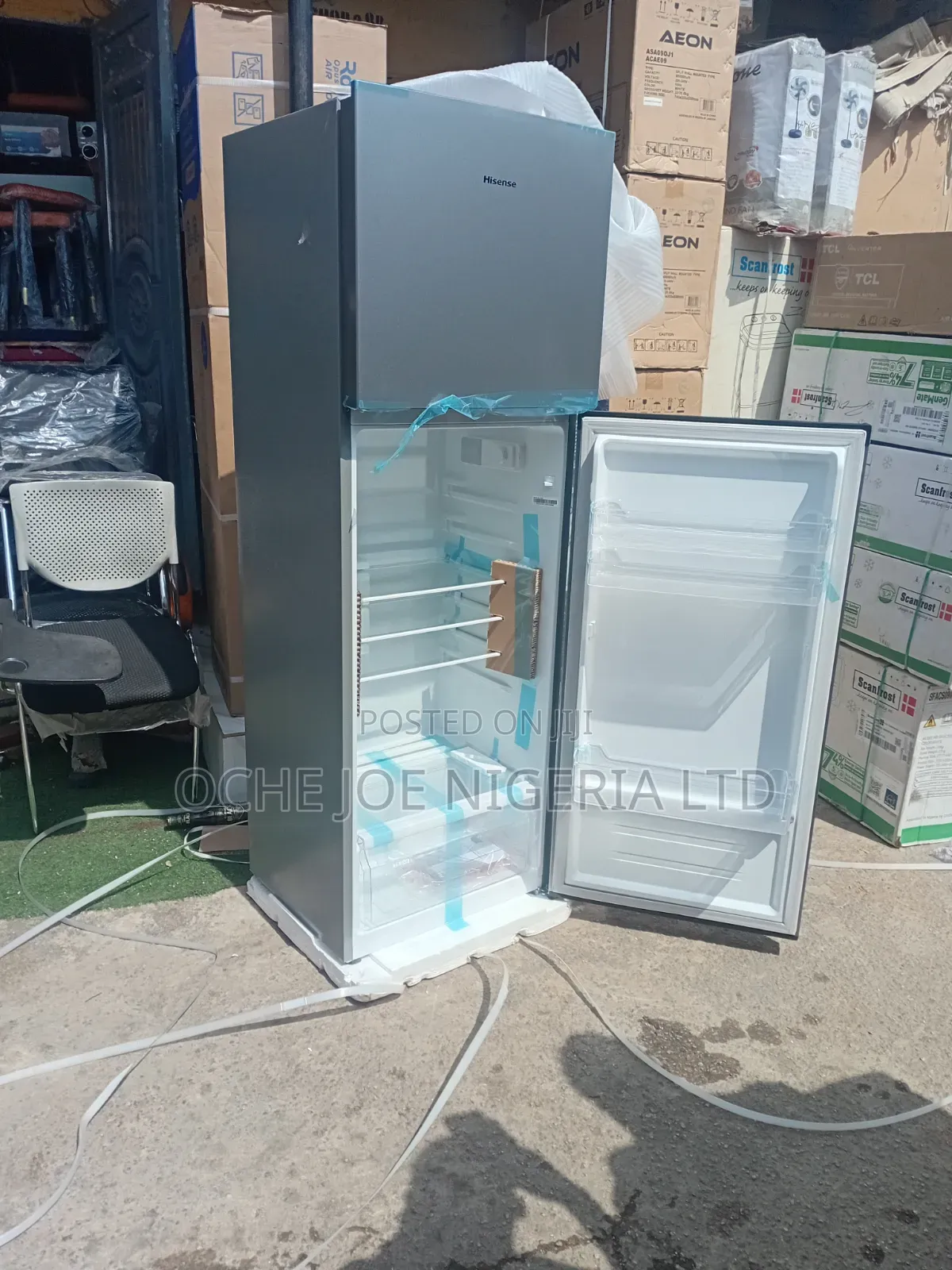 Refrigerator