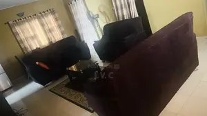 7seaters Living Room Chairs
