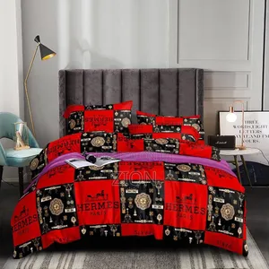 6 by 6 Duvet Set With Four Pillow