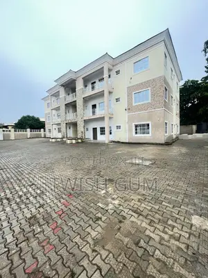 3bdrm Block of Flats in Black Dot Estate., Garki 2 for rent