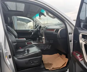 Lexus GX 2014 Silver