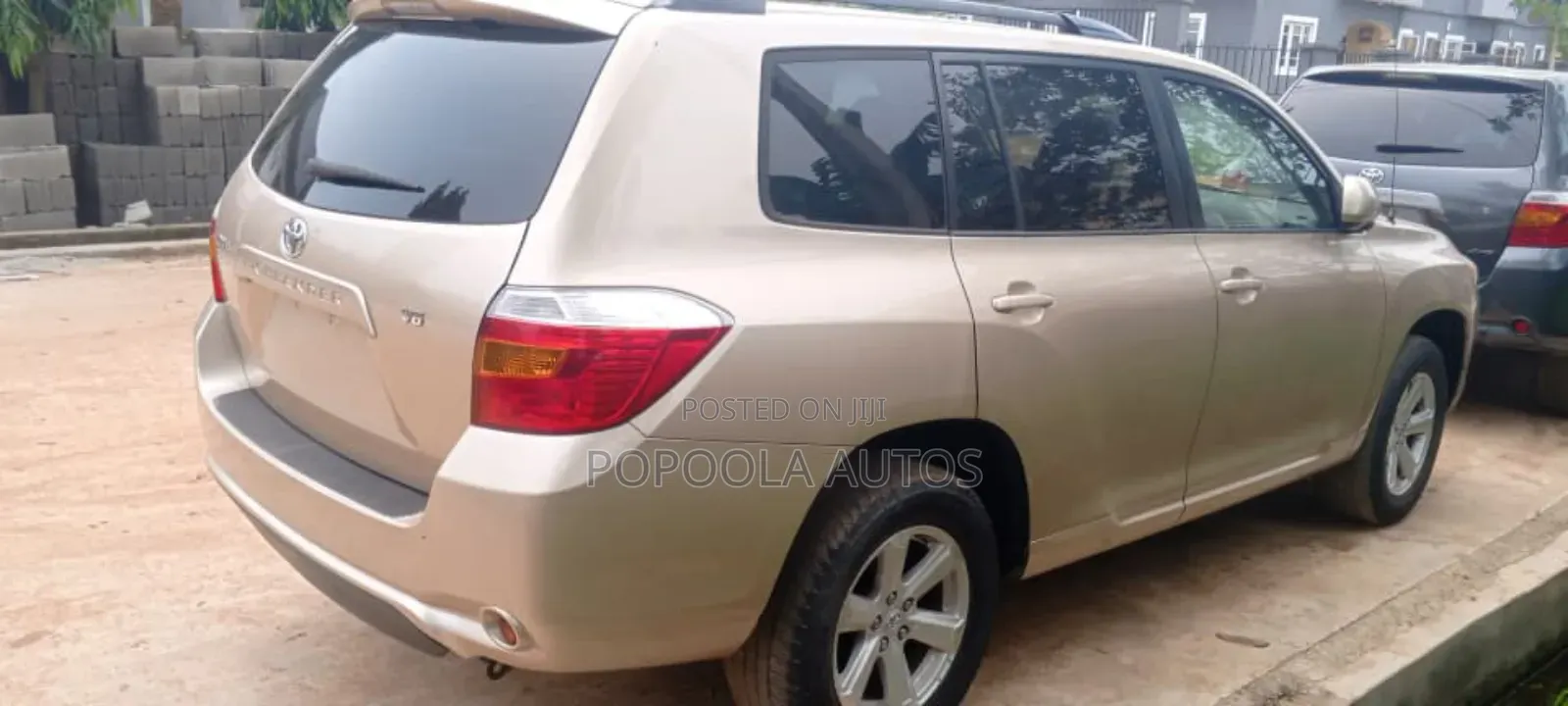 Toyota Highlander 2009 Gold