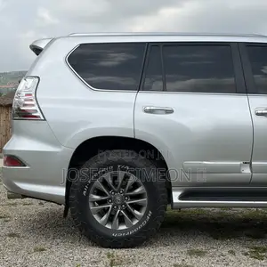 Lexus GX 2016 Silver