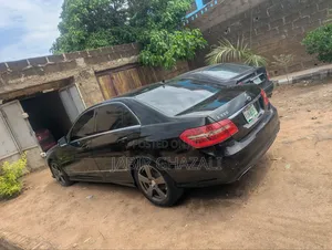 Mercedes-Benz E350 2012 Black