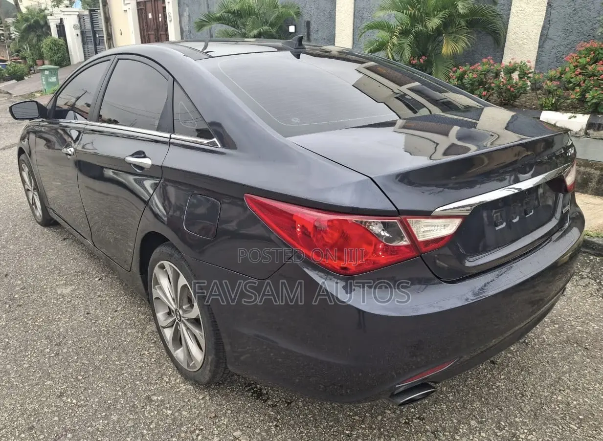 Hyundai Sonata 2014 Blue