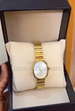 Luxury Female Wristwatch