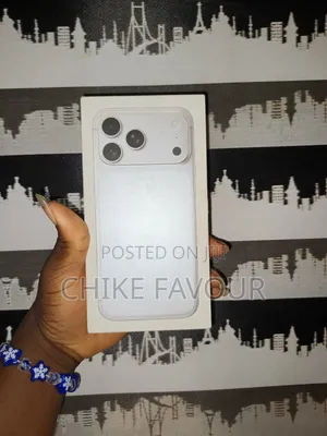 Apple iPhone 17 Pro Max 256 GB Silver