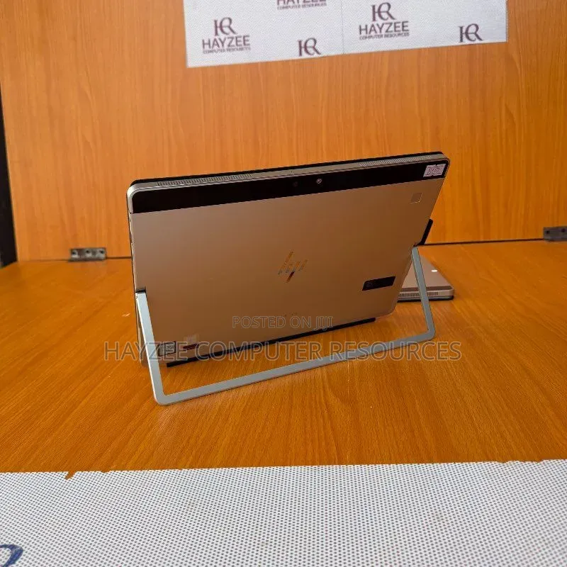 Laptop HP Elite X2 1012 G2 8GB Intel Core i7 SSD 256GB