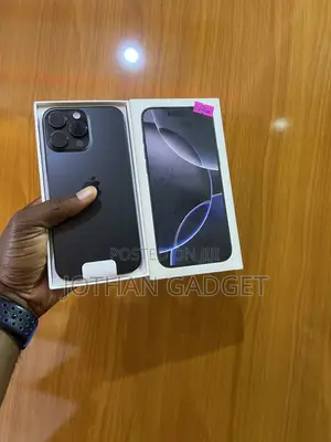 Apple iPhone 16 Pro Max 512 GB Black