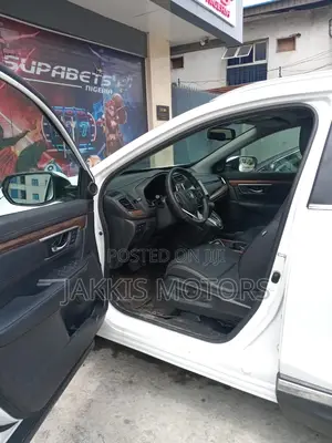 Honda CR-V 2022 White