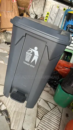 80l Plastic Pedal Trash Box Bin