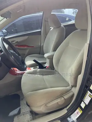 Toyota Corolla 2013 Black